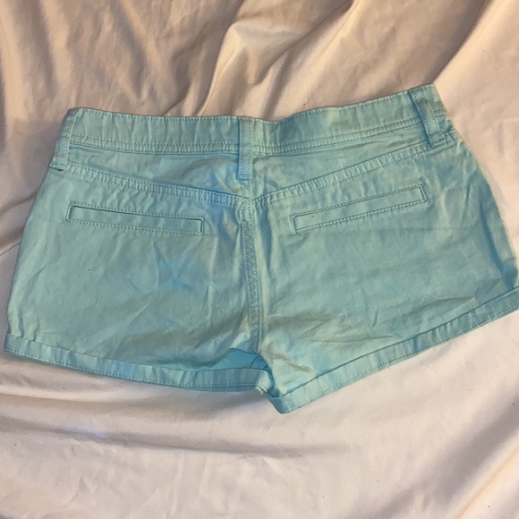 Mint green shorts - Picture 3 of 4